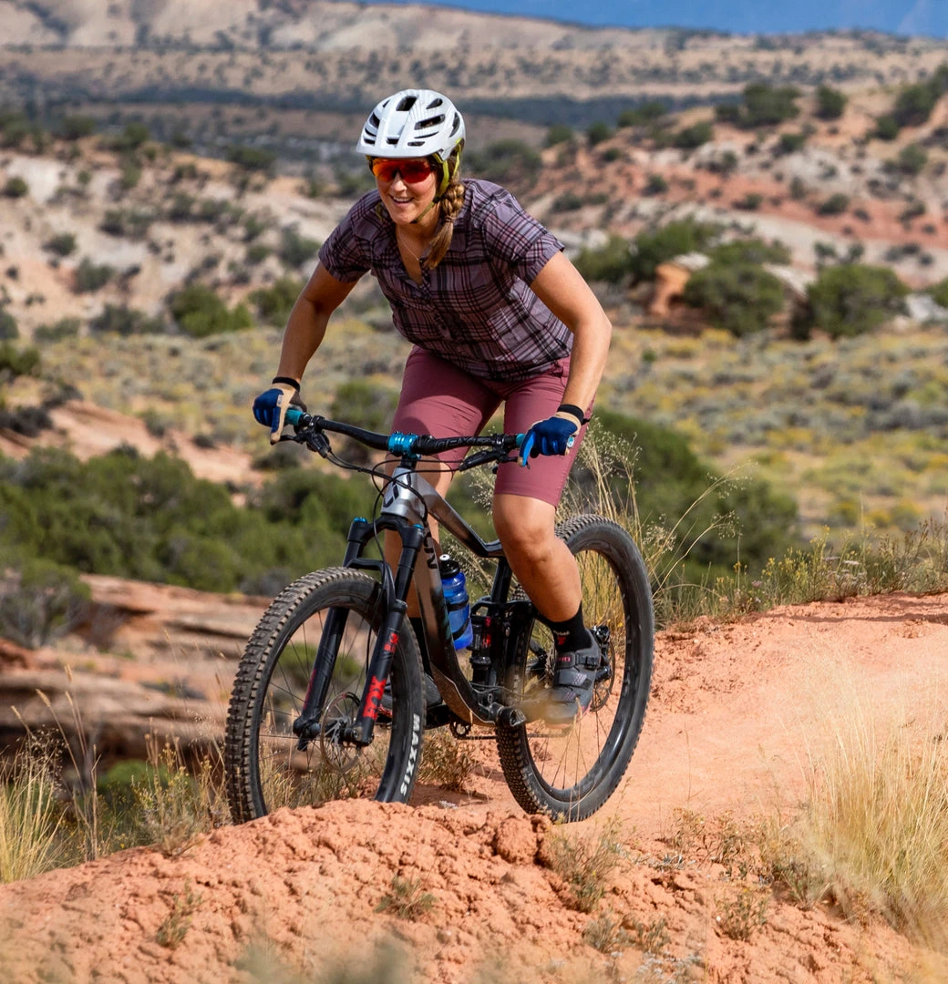 Flylow Gear Up To 65% Off 2021 Aster Shirt 21 Flylow Gear Up To 65% Off 2021 Aster Shirt